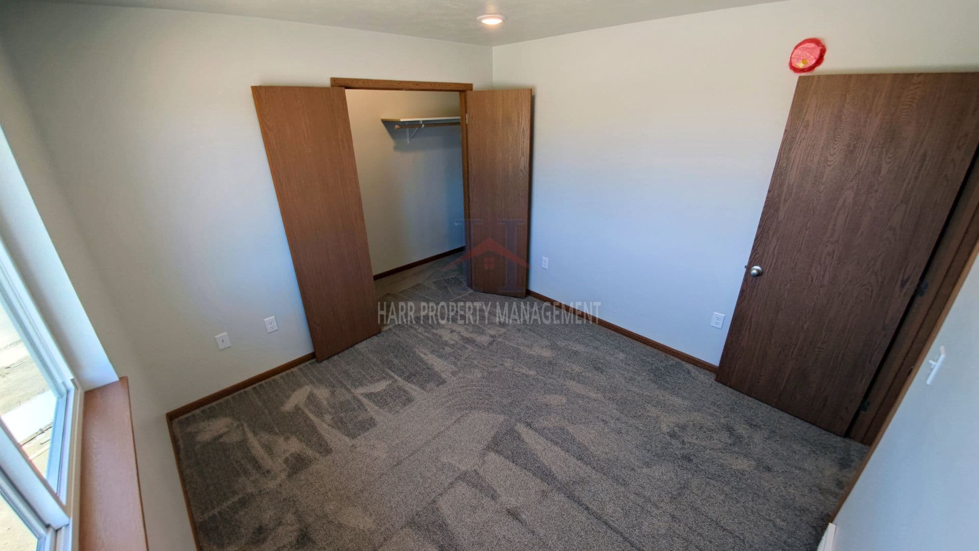 Sioux Falls Apartment: 5700 Hitching Place