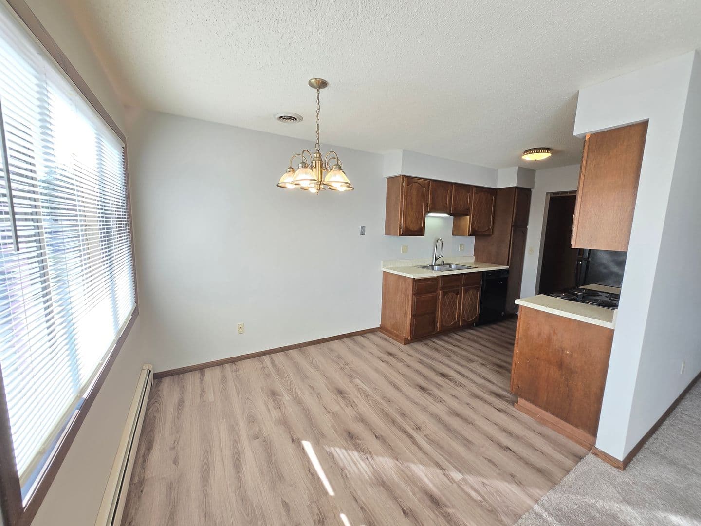 Sioux Falls Apartment: 3609 S Cathy Ave