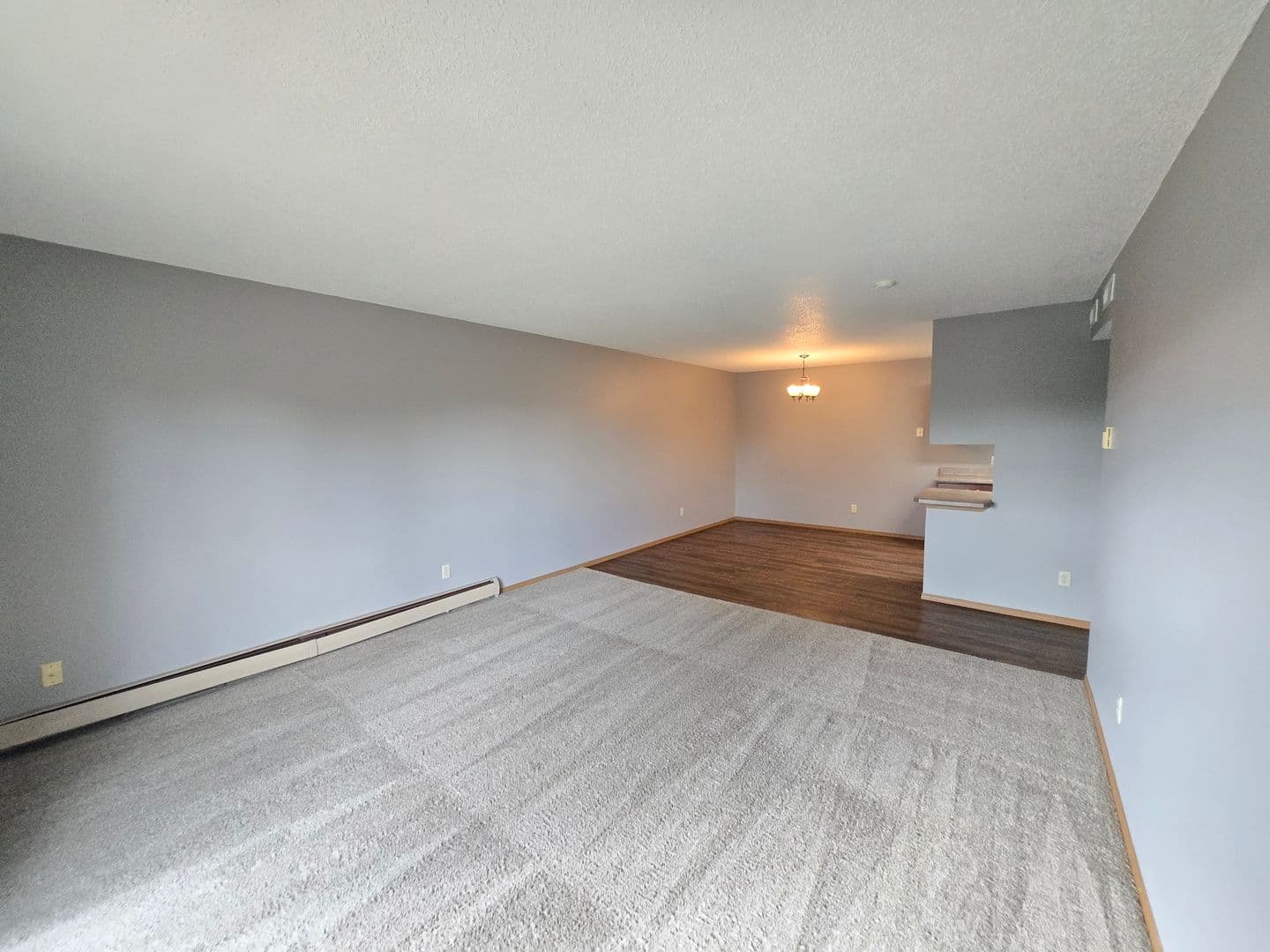 SIOUX FALLS Apartment: 4500 EAST 33RD St