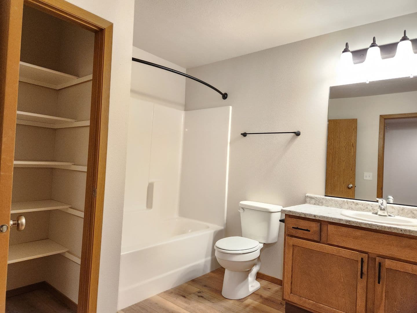 Sioux Falls Apartment: 3600 S. Linedrive Avenue