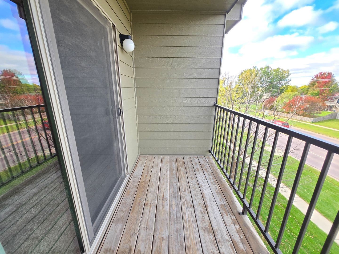 SIOUX FALLS Apartment: 4520 E. 53RD ST.