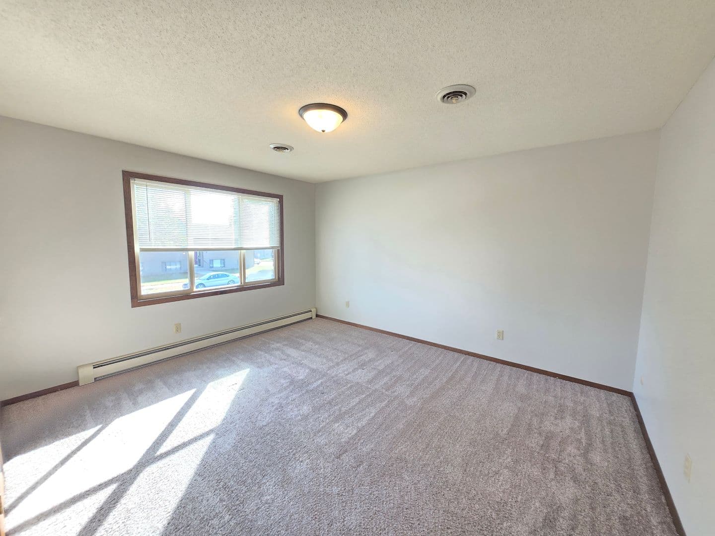Sioux Falls Apartment: 3609 S Cathy Ave