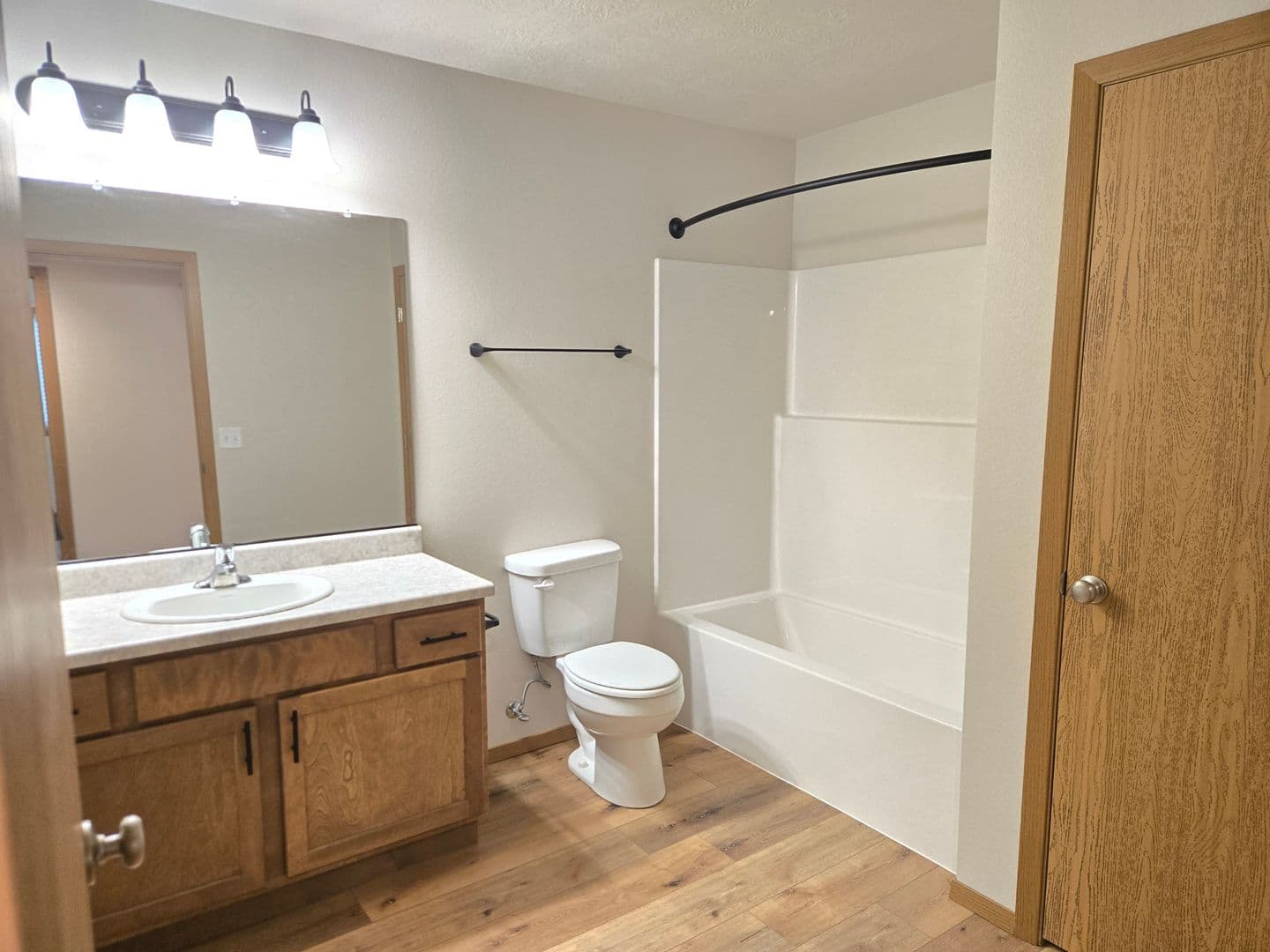 Sioux Falls Apartment: 3600 S. Linedrive Avenue