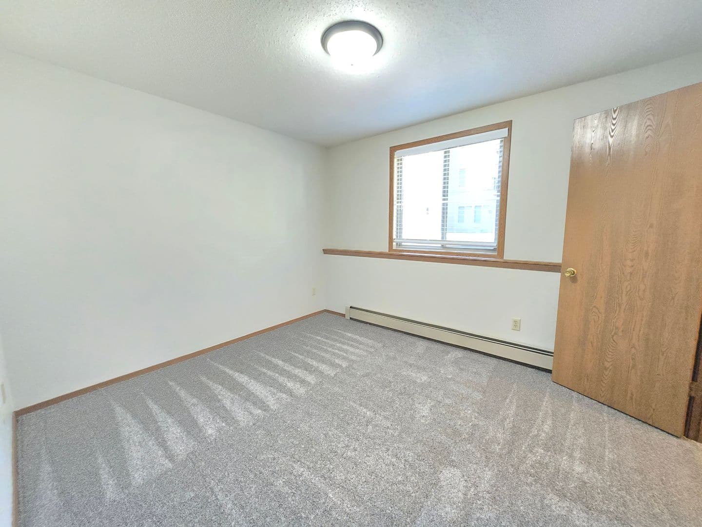 SIOUX FALLS Apartment: 5301 W. 56TH ST.