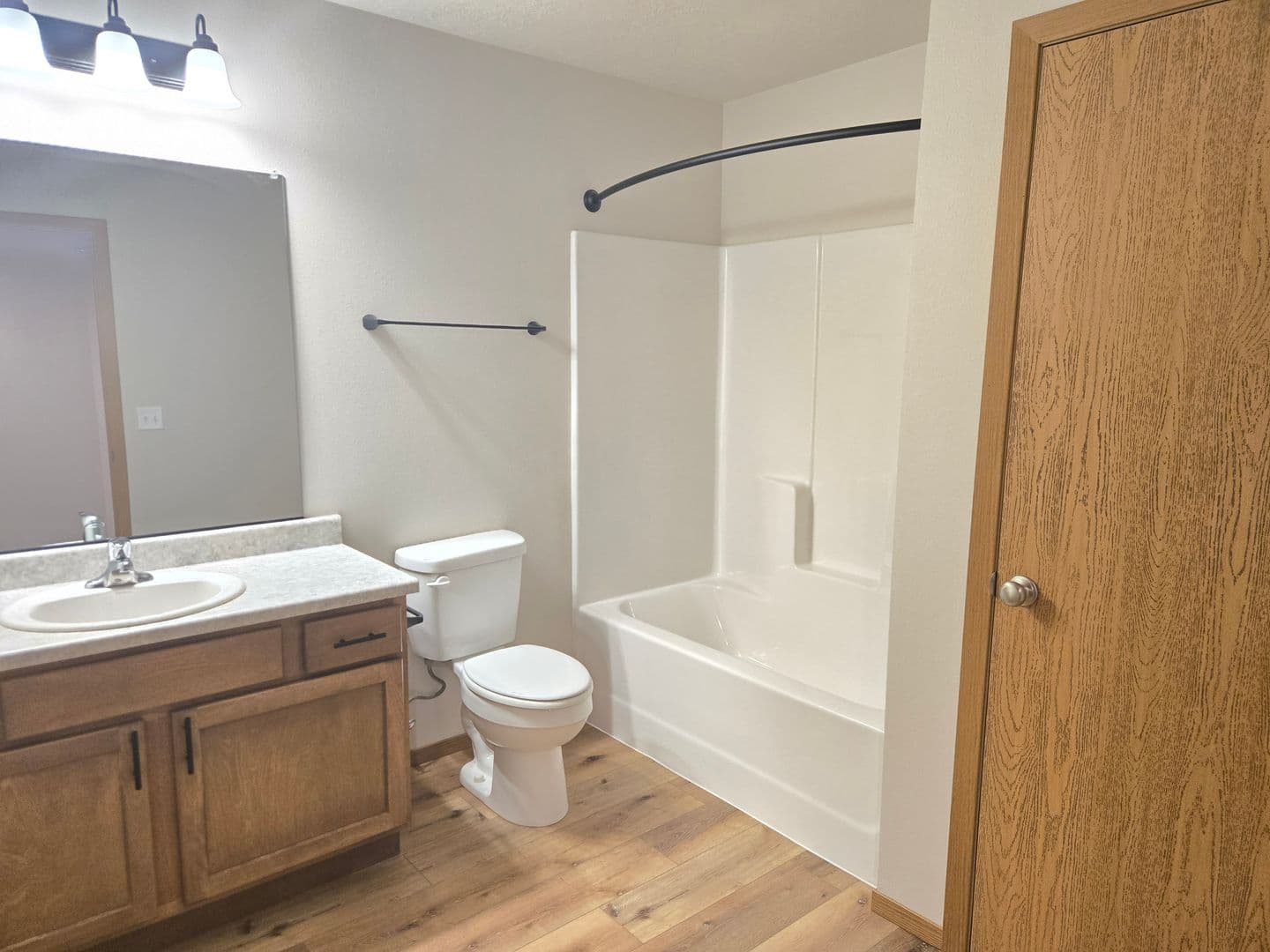 Sioux Falls Apartment: 3600 S. Linedrive Avenue