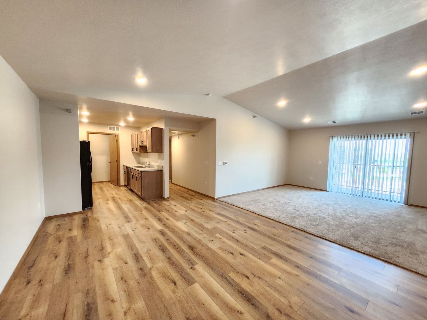 Sioux Falls Apartment: 3600 S. Linedrive Avenue