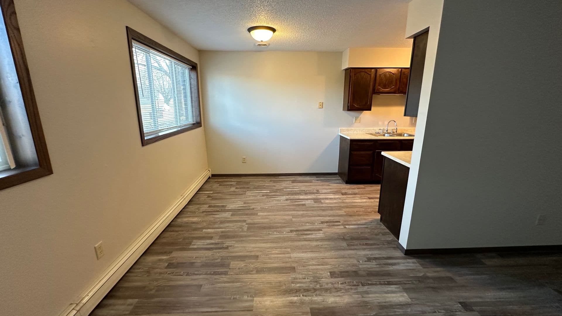 Sioux Falls Apartment: 3609 S Cathy Ave