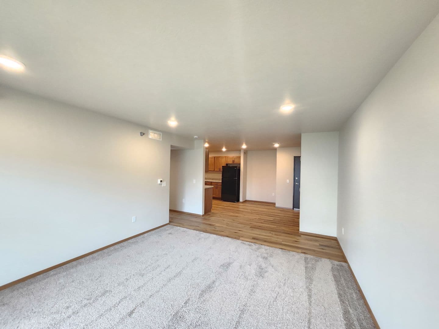 Sioux Falls Apartment: 3600 S. Linedrive Avenue