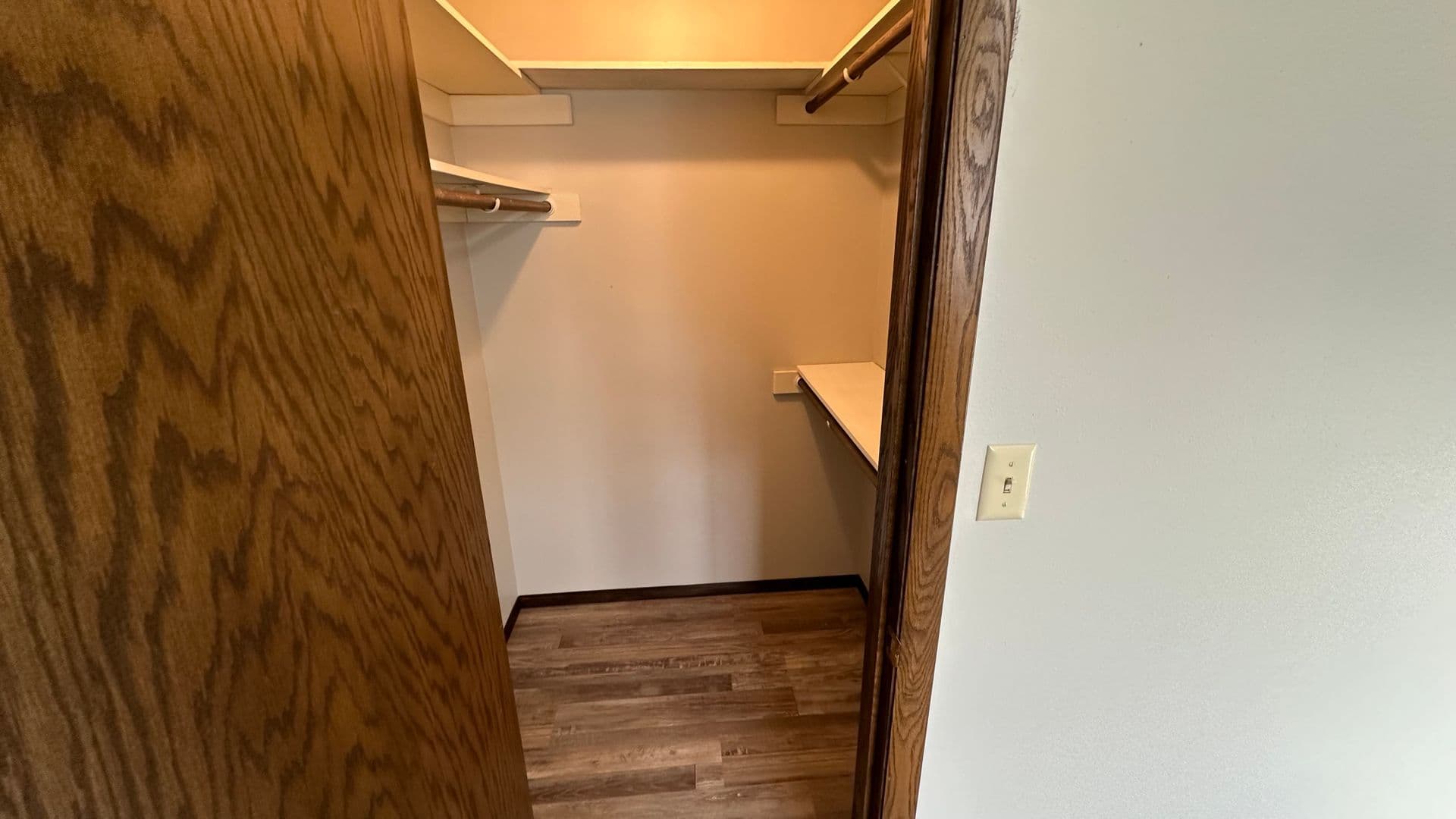 Sioux Falls Apartment: 3609 S Cathy Ave