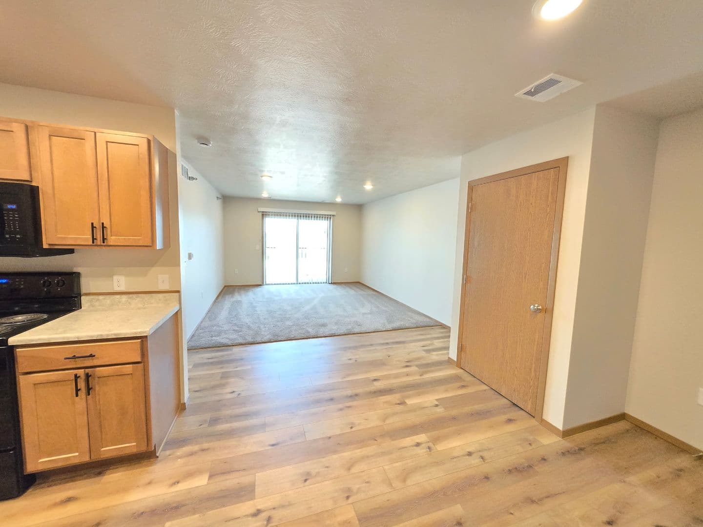Sioux Falls Apartment: 3600 S. Linedrive Avenue