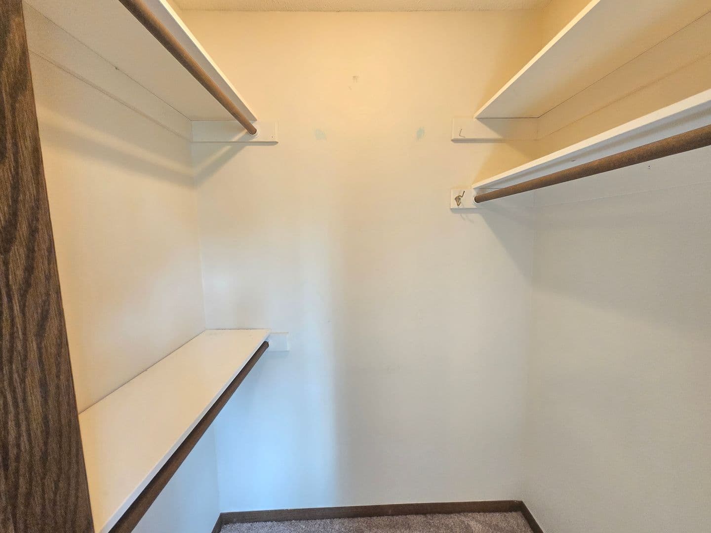 Sioux Falls Apartment: 3609 S Cathy Ave