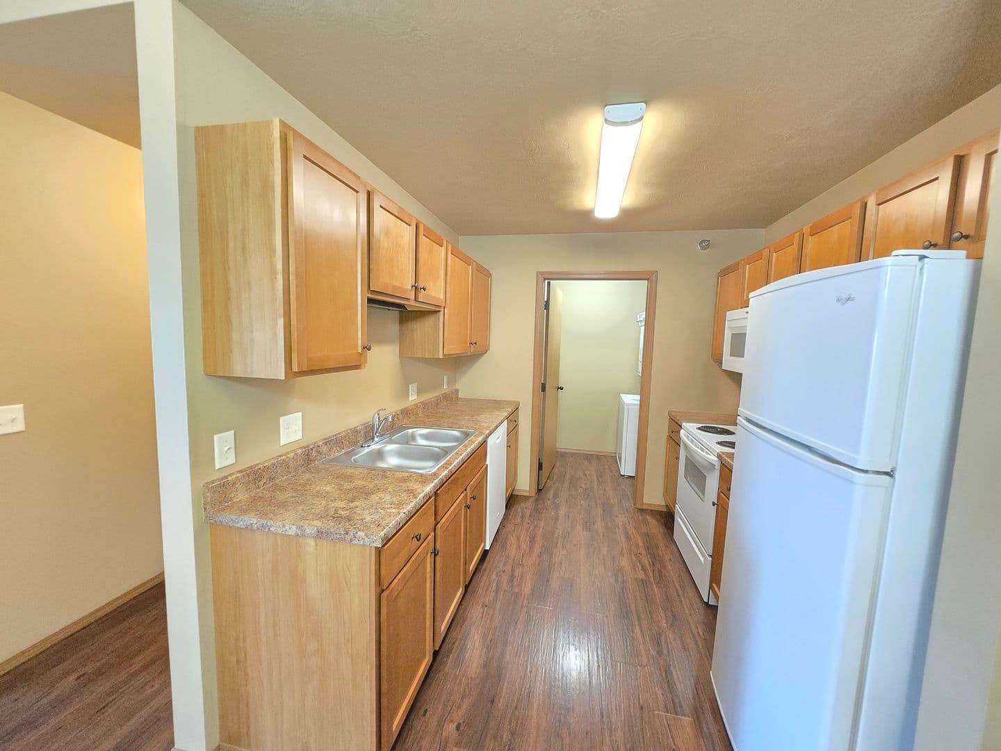 SIOUX FALLS Apartment: 4510 E. 53RD ST.