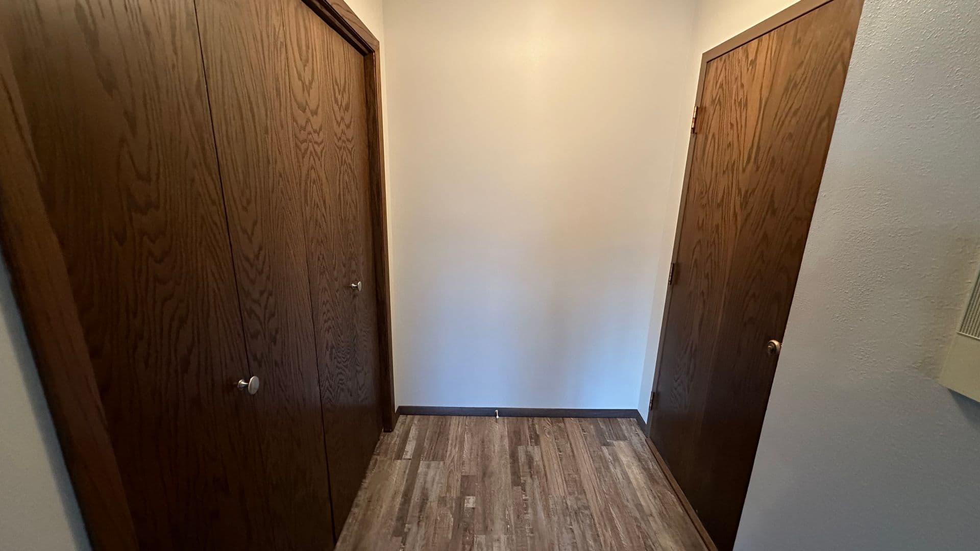 Sioux Falls Apartment: 3609 S Cathy Ave