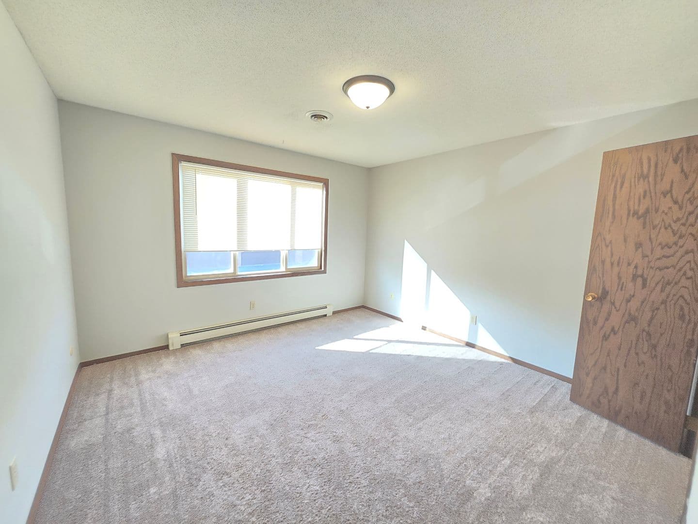 Sioux Falls Apartment: 3609 S Cathy Ave