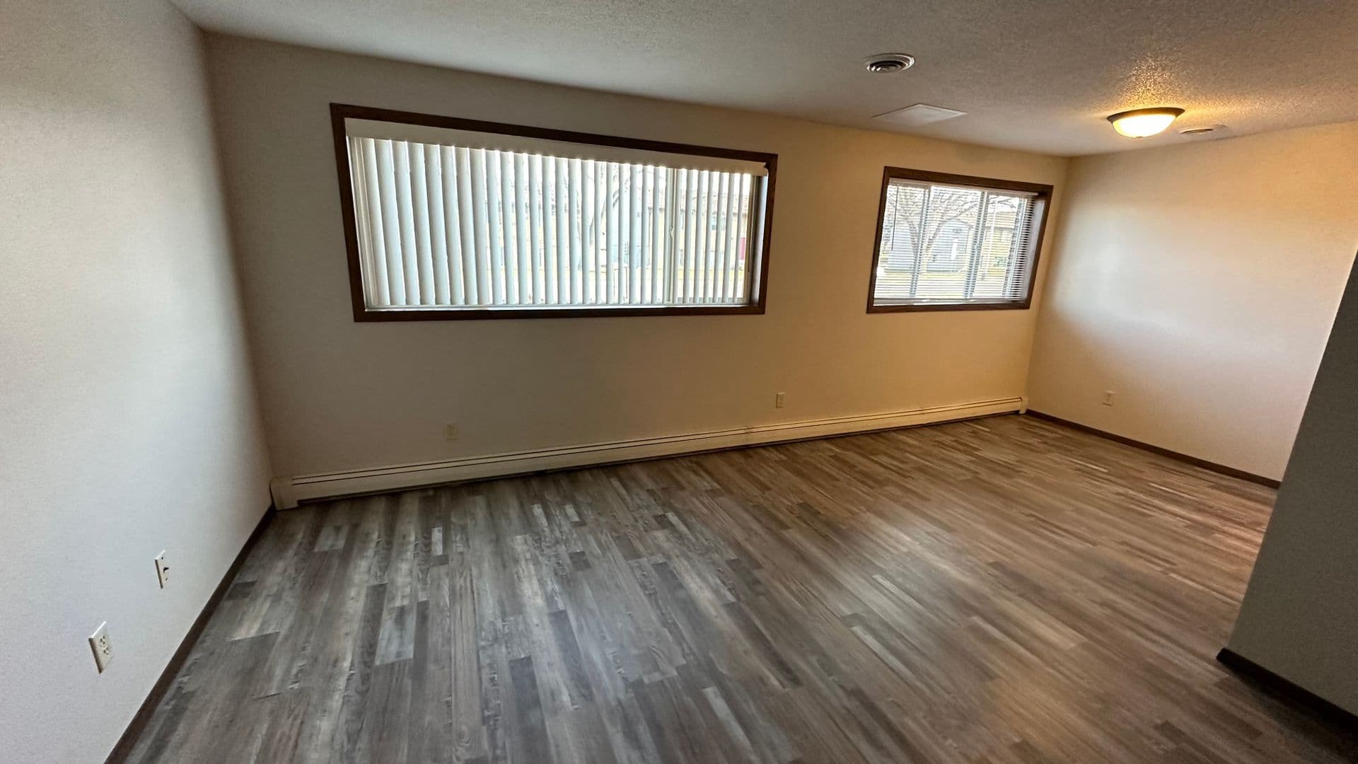 Sioux Falls Apartment: 3609 S Cathy Ave