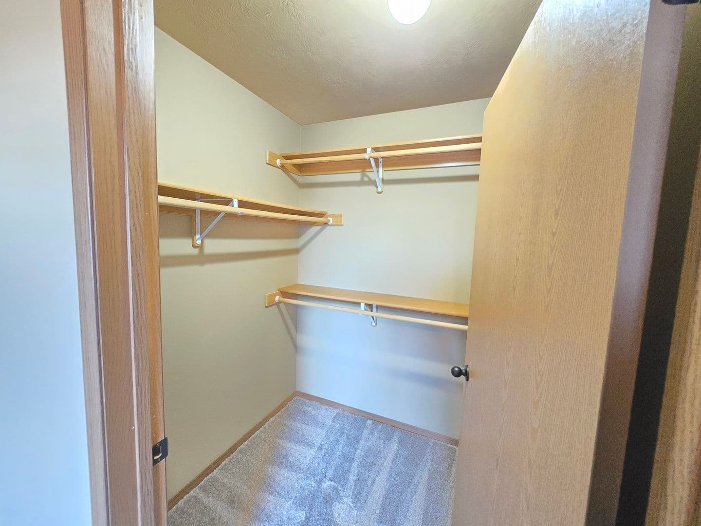 SIOUX FALLS Apartment: 4510 E. 53RD ST.