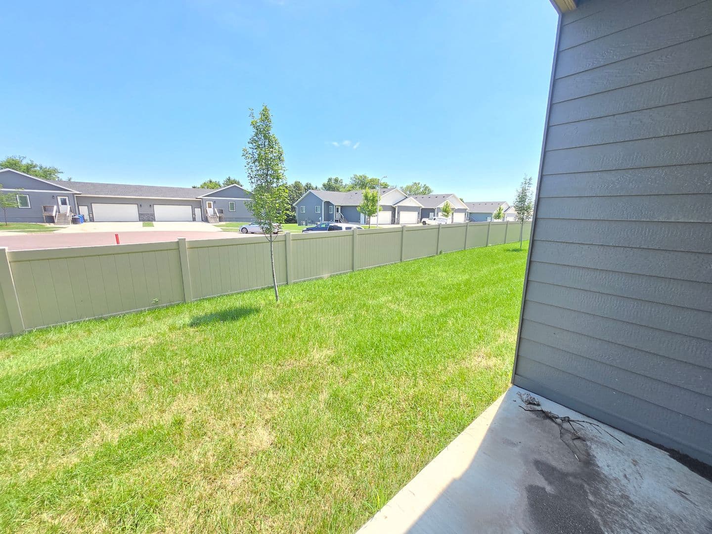 Sioux Falls Apartment: 3600 S. Linedrive Avenue