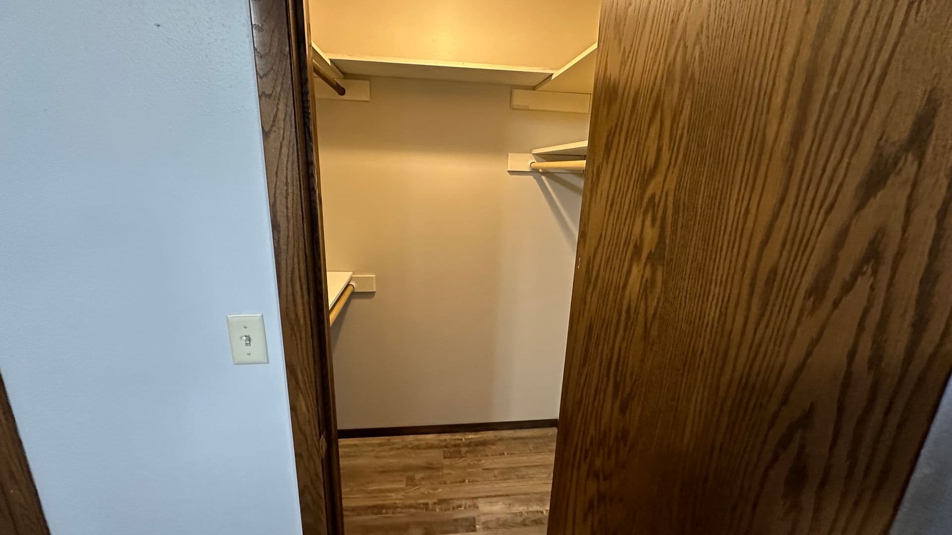 Sioux Falls Apartment: 3609 S Cathy Ave