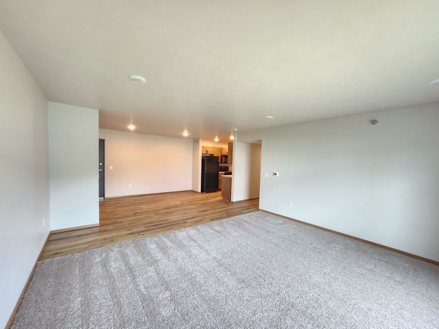 Sioux Falls Apartment: 3600 S. Linedrive Avenue