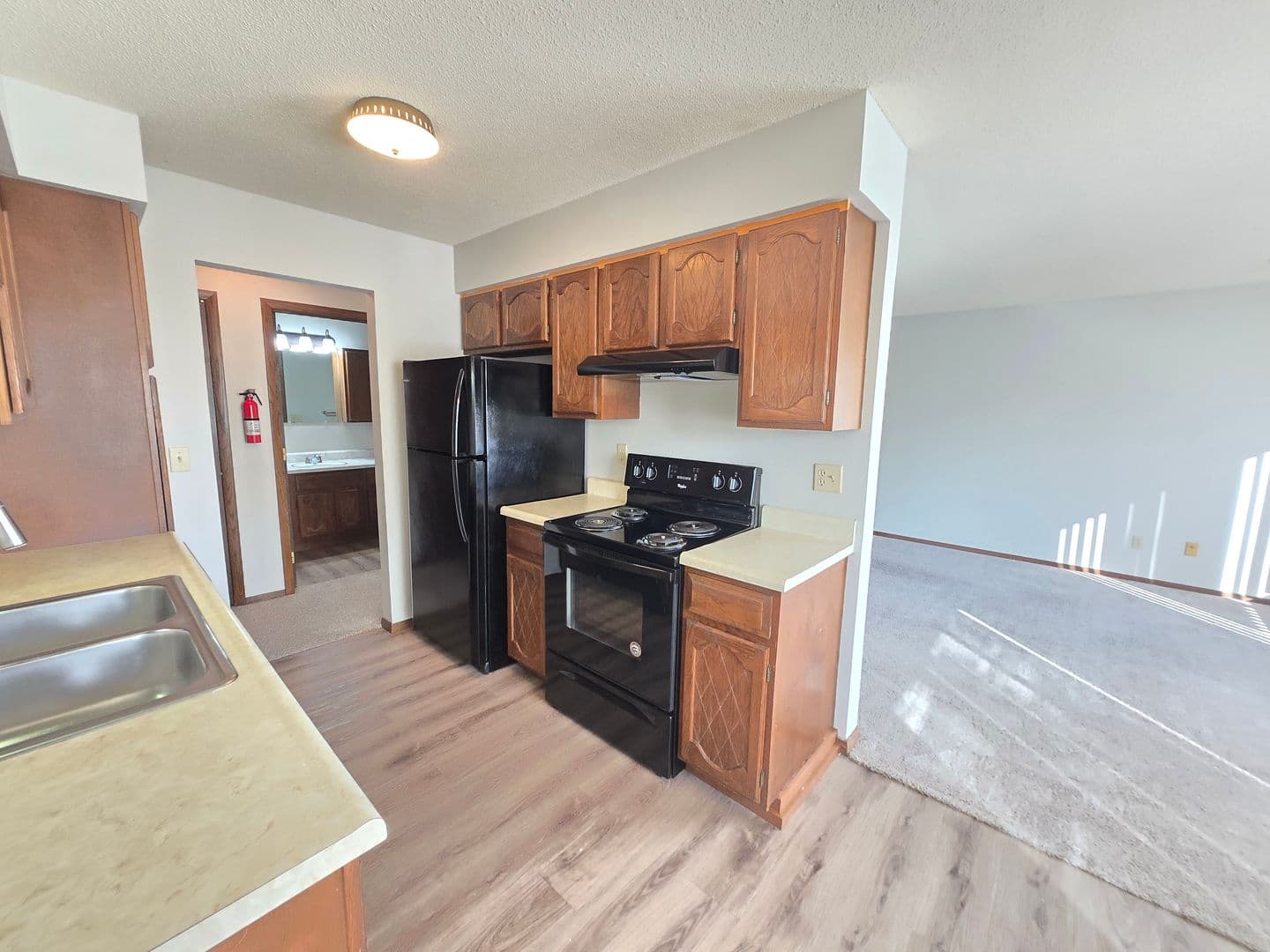 Sioux Falls Apartment: 3609 S Cathy Ave