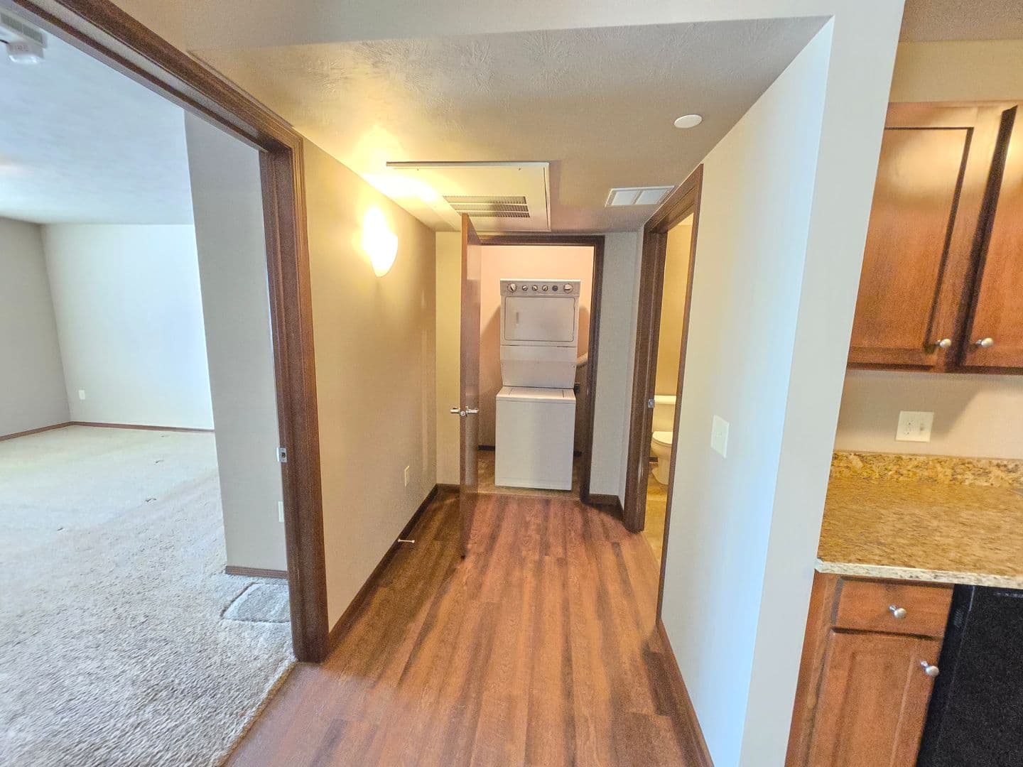 SIOUX FALLS Apartment: 3600 S. SYCAMORE AVE.