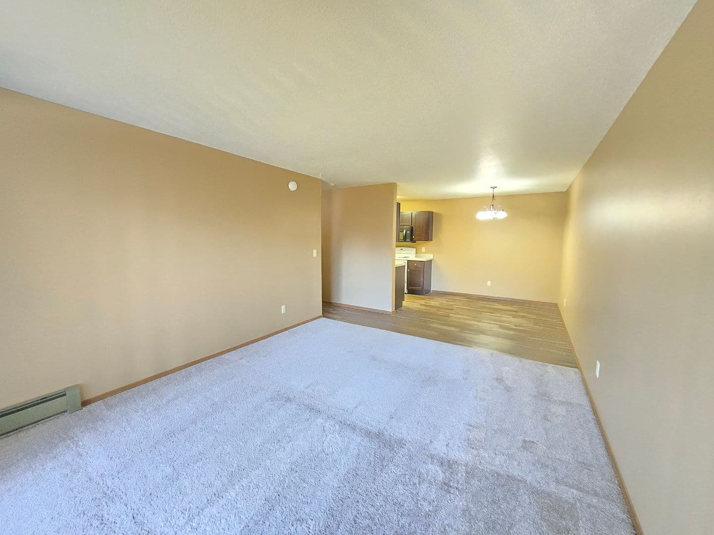 SIOUX FALLS Apartment: 2300 SOUTH SYCAMORE