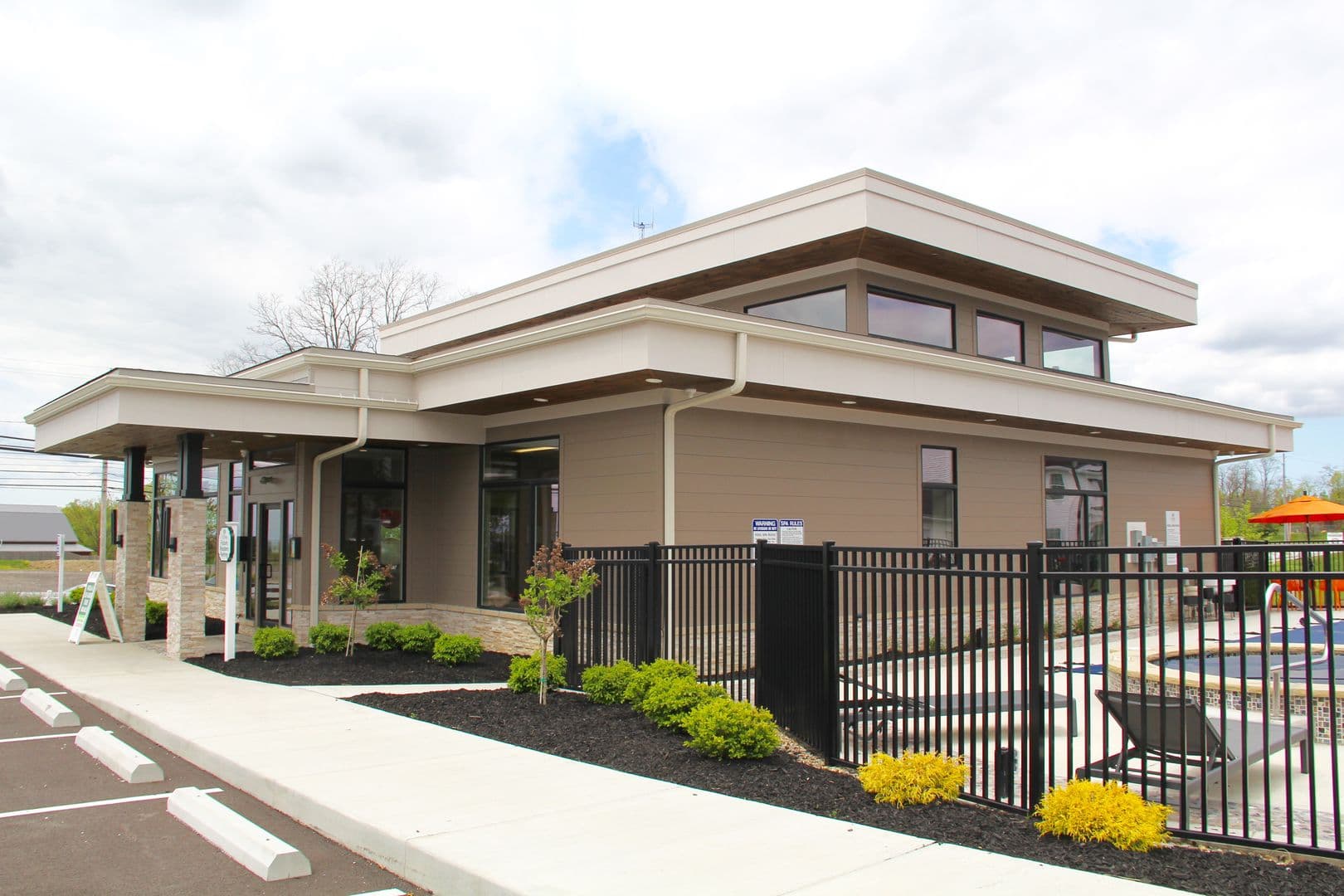 Brunswick Townhome: 252 Cider Mill Lane