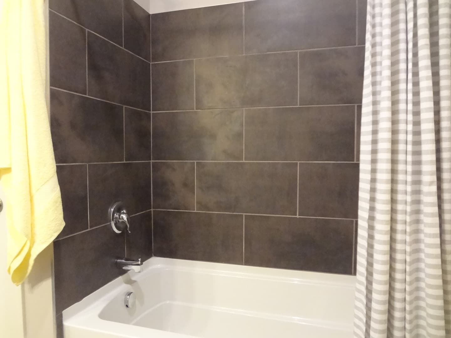 Brunswick Apartment: 4257 North Shire Lane