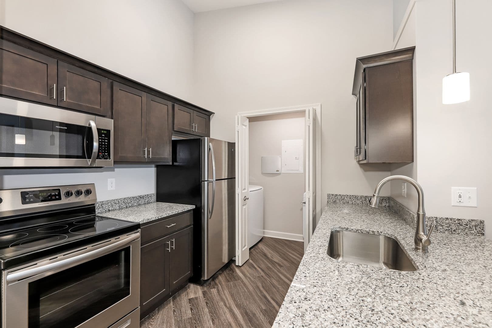Brunswick Townhome: 252 Cider Mill Lane