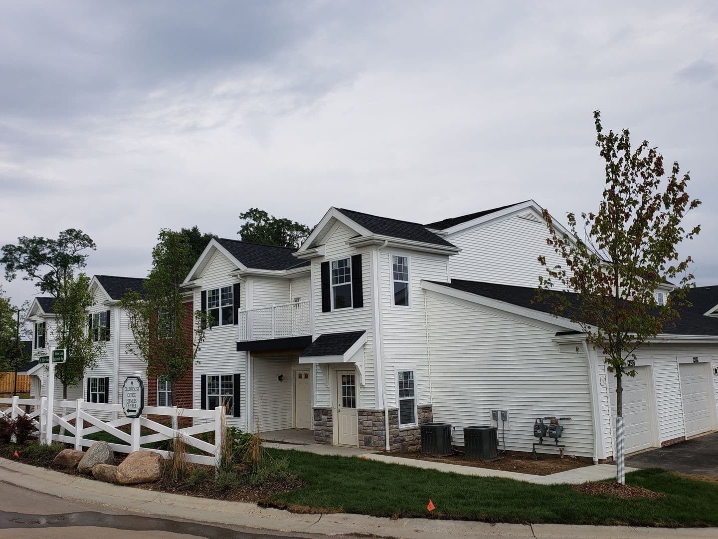 Brunswick Apartment: 4257 North Shire Lane