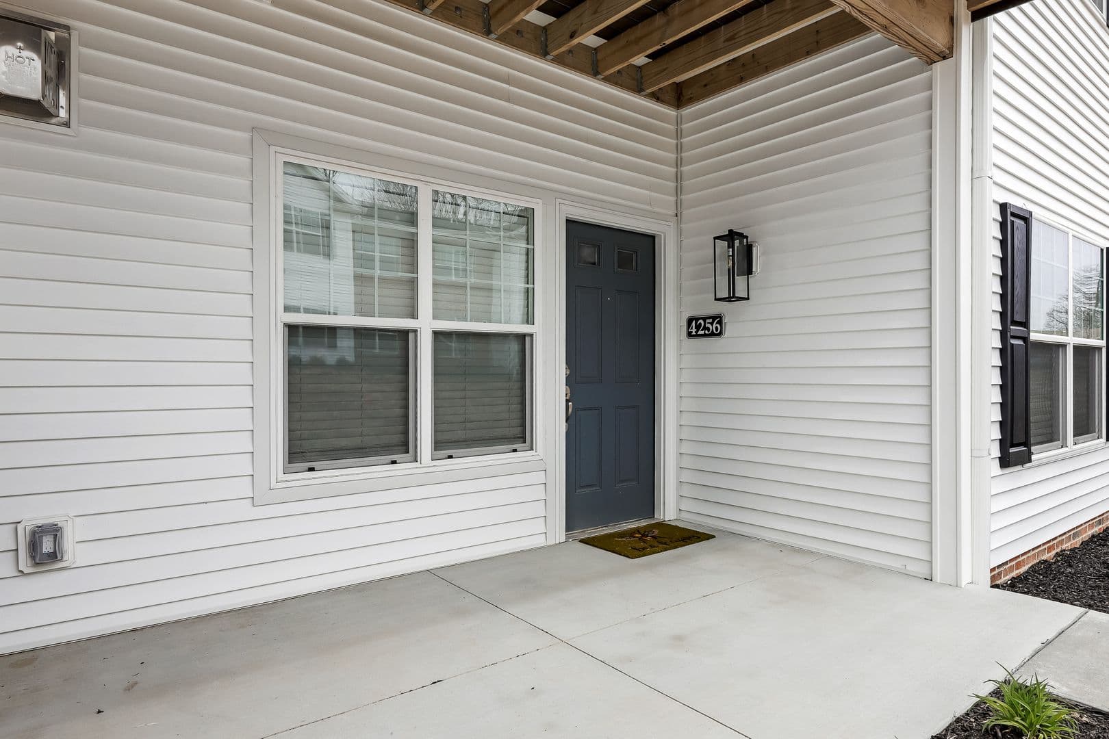 Brunswick Townhome: 252 Cider Mill Lane