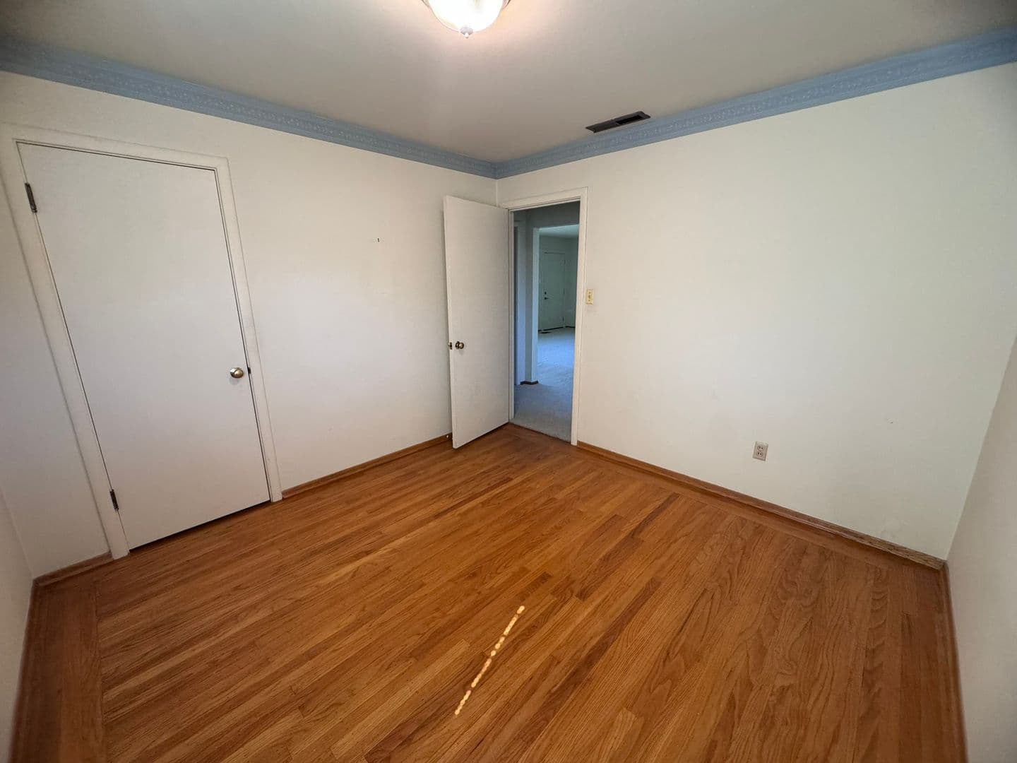 West Sacramento House: 1613 Fernwood St