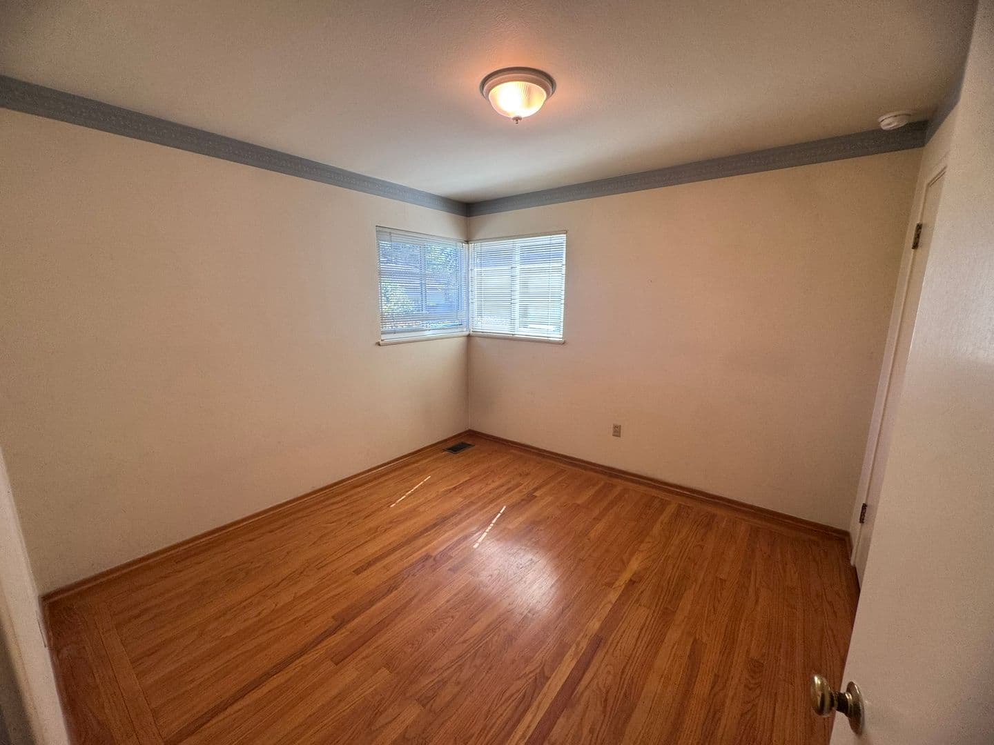 West Sacramento House: 1613 Fernwood St