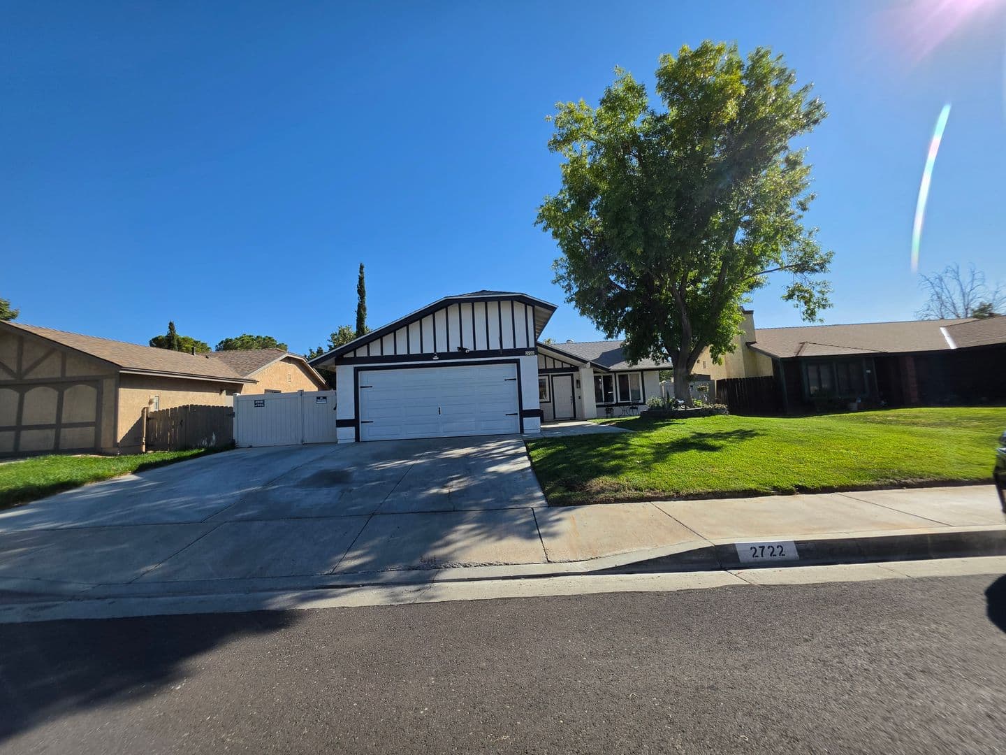 Lancaster House: 2722 Sunnyvale Rd