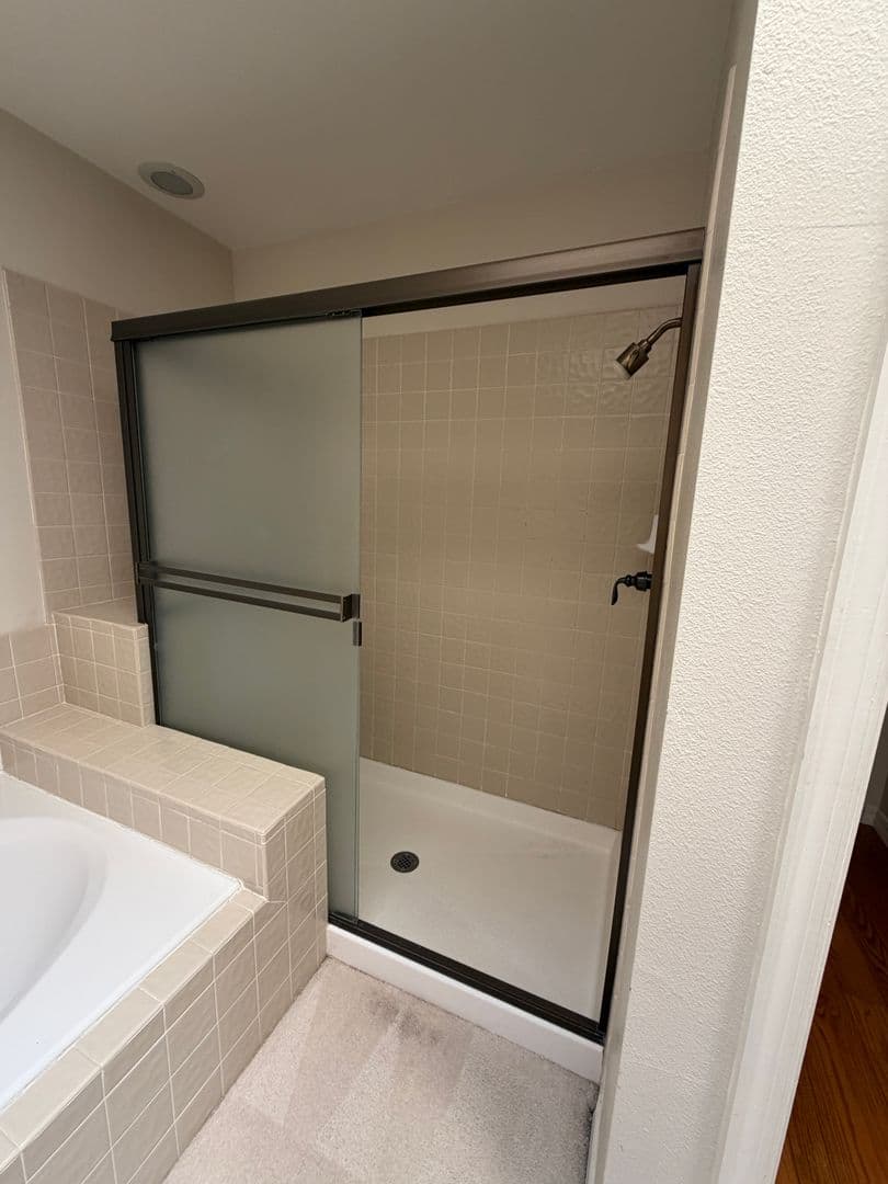 Danvile House: 742 Liquidamber Place