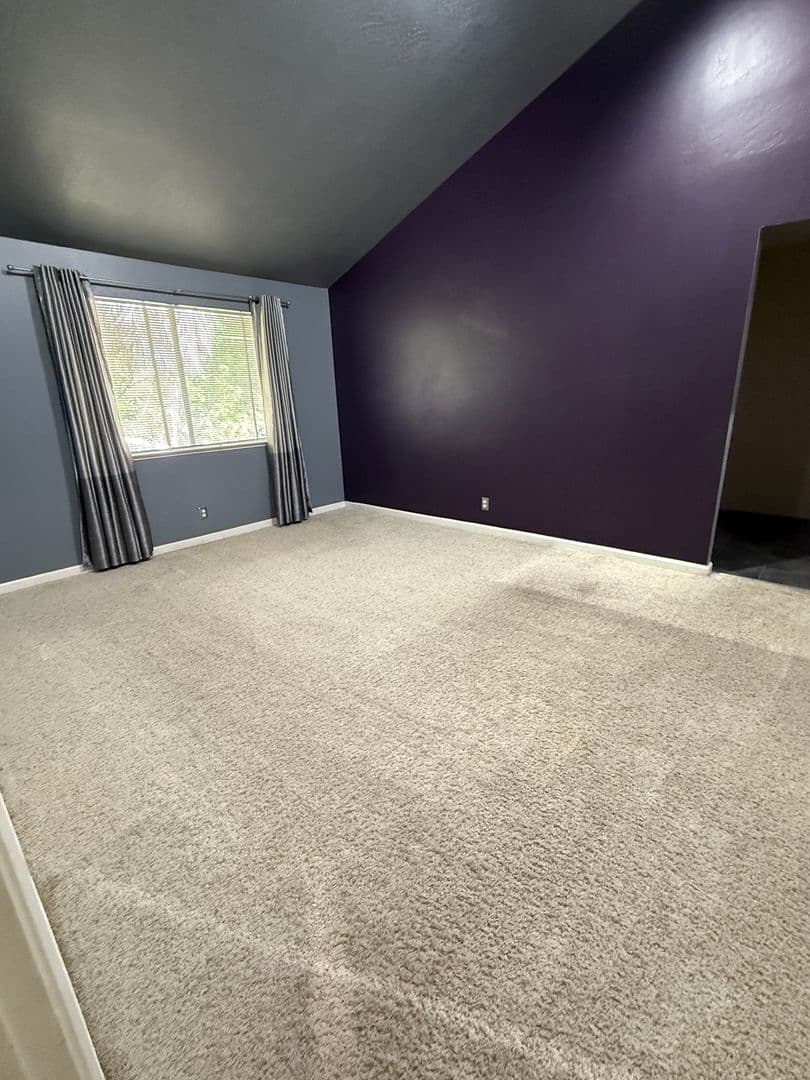 Martinez House: 131 Fountainhead Court