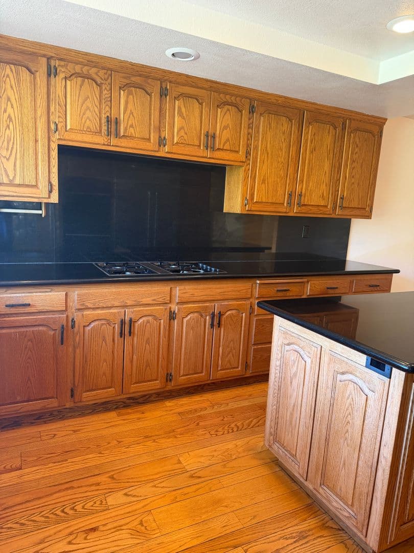Danvile House: 742 Liquidamber Place
