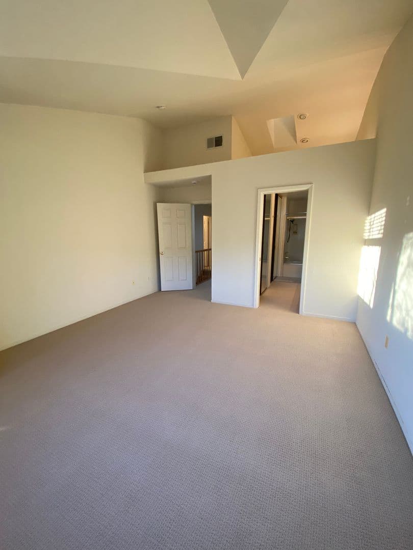 Clayton House: 1289 Shell Circle