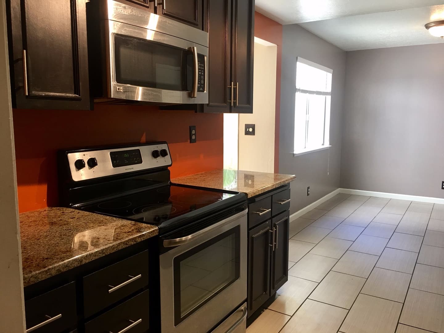 Martinez House: 131 Fountainhead Court