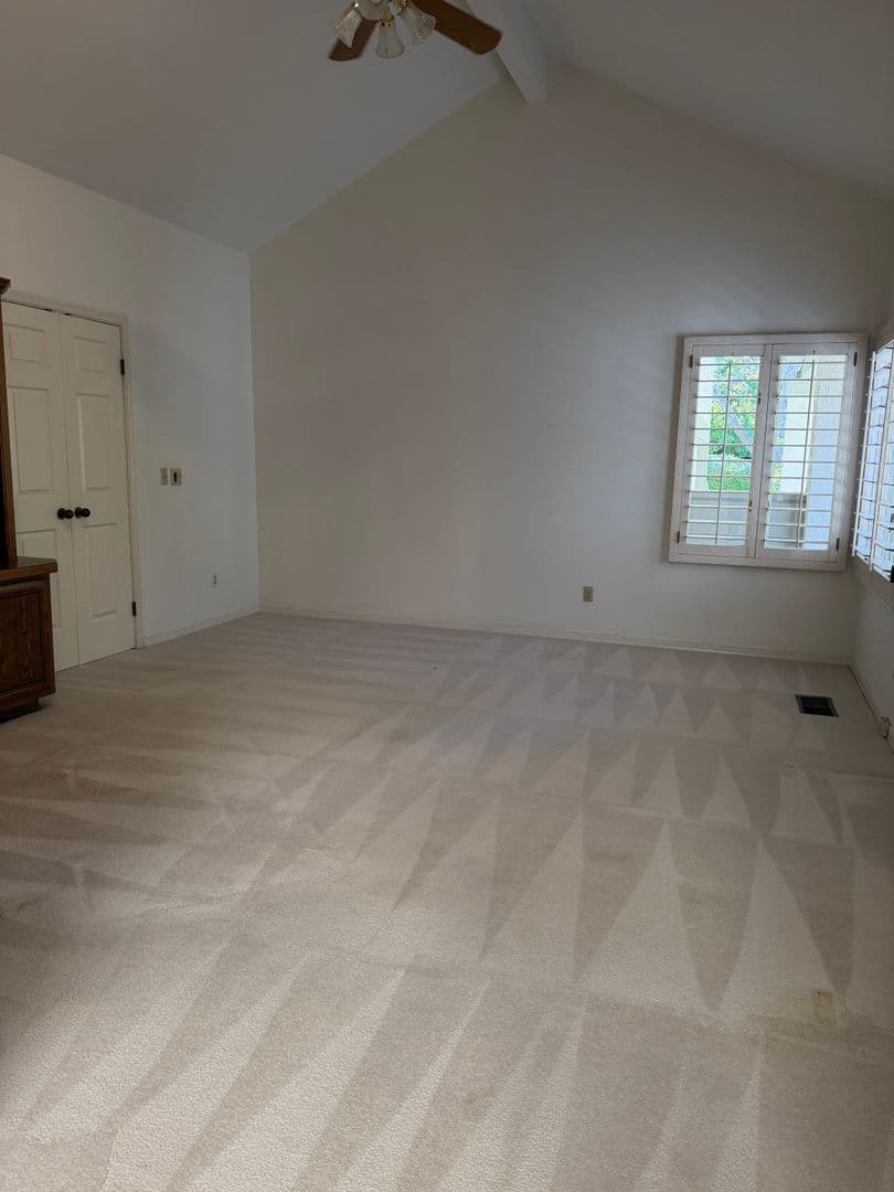 Danvile House: 742 Liquidamber Place