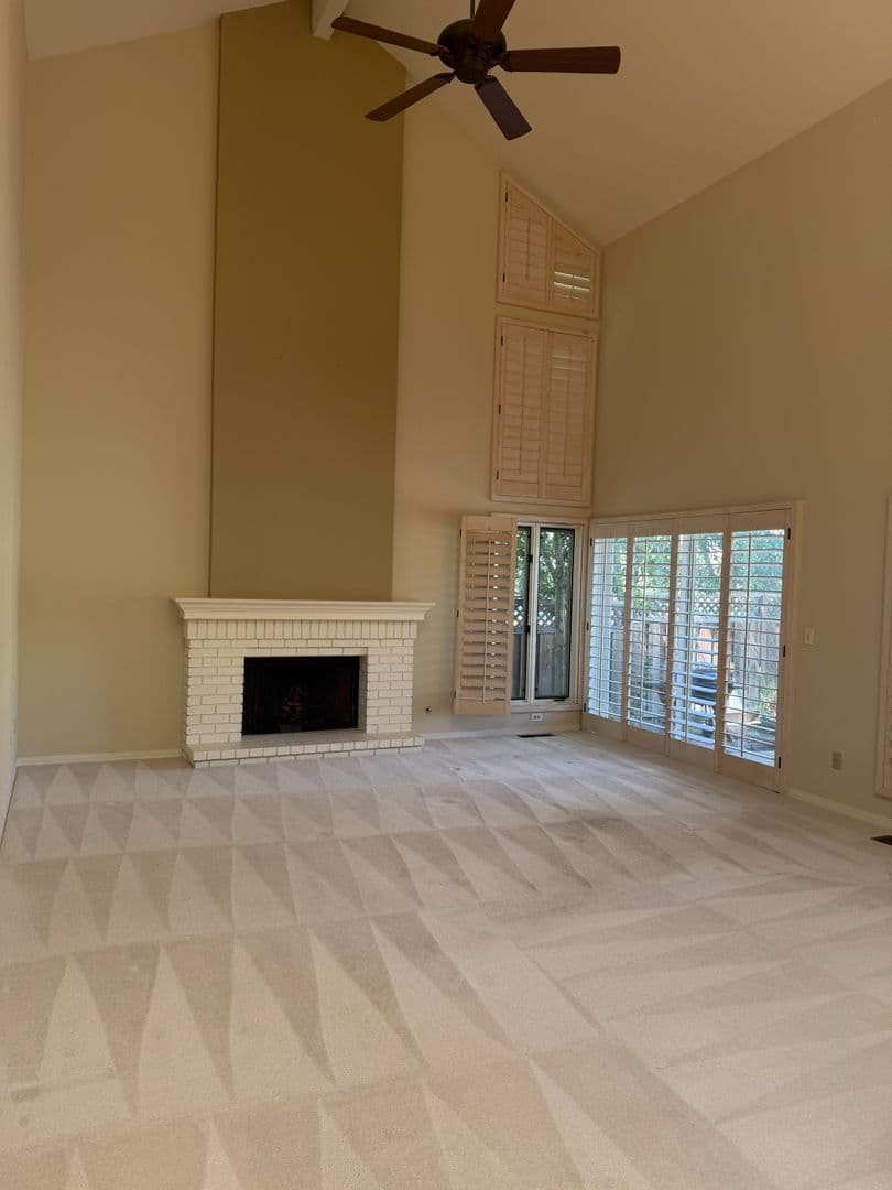 Danvile House: 742 Liquidamber Place