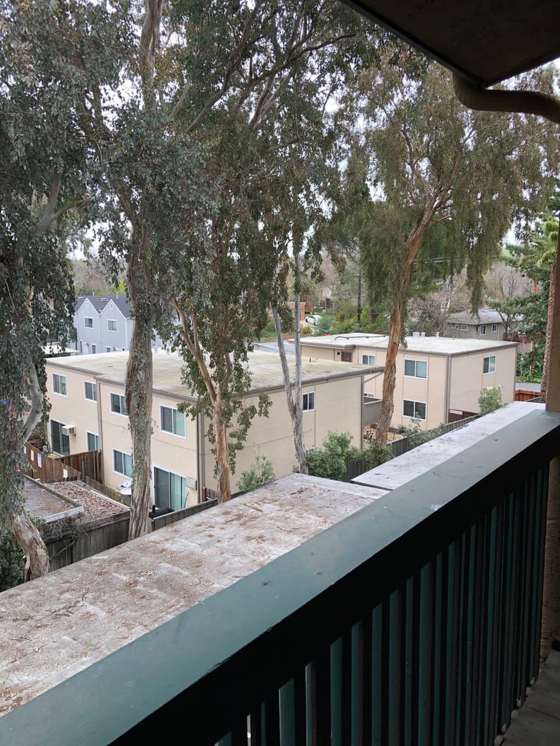 Walnut Creek House: 155 Sharene Lane