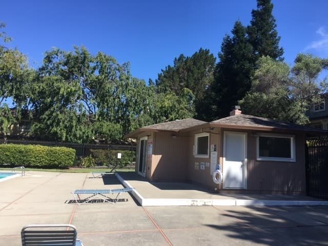 Martinez House: 131 Fountainhead Court