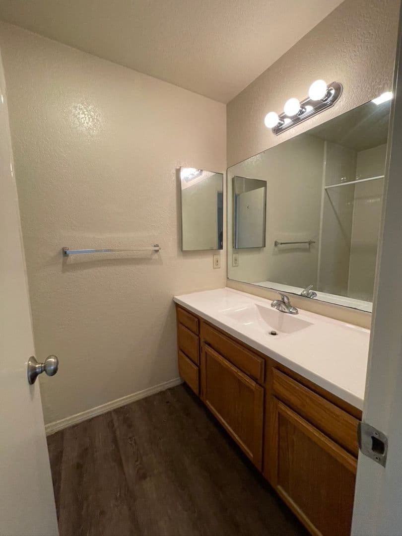 Goleta House: 850 Camino Lindo