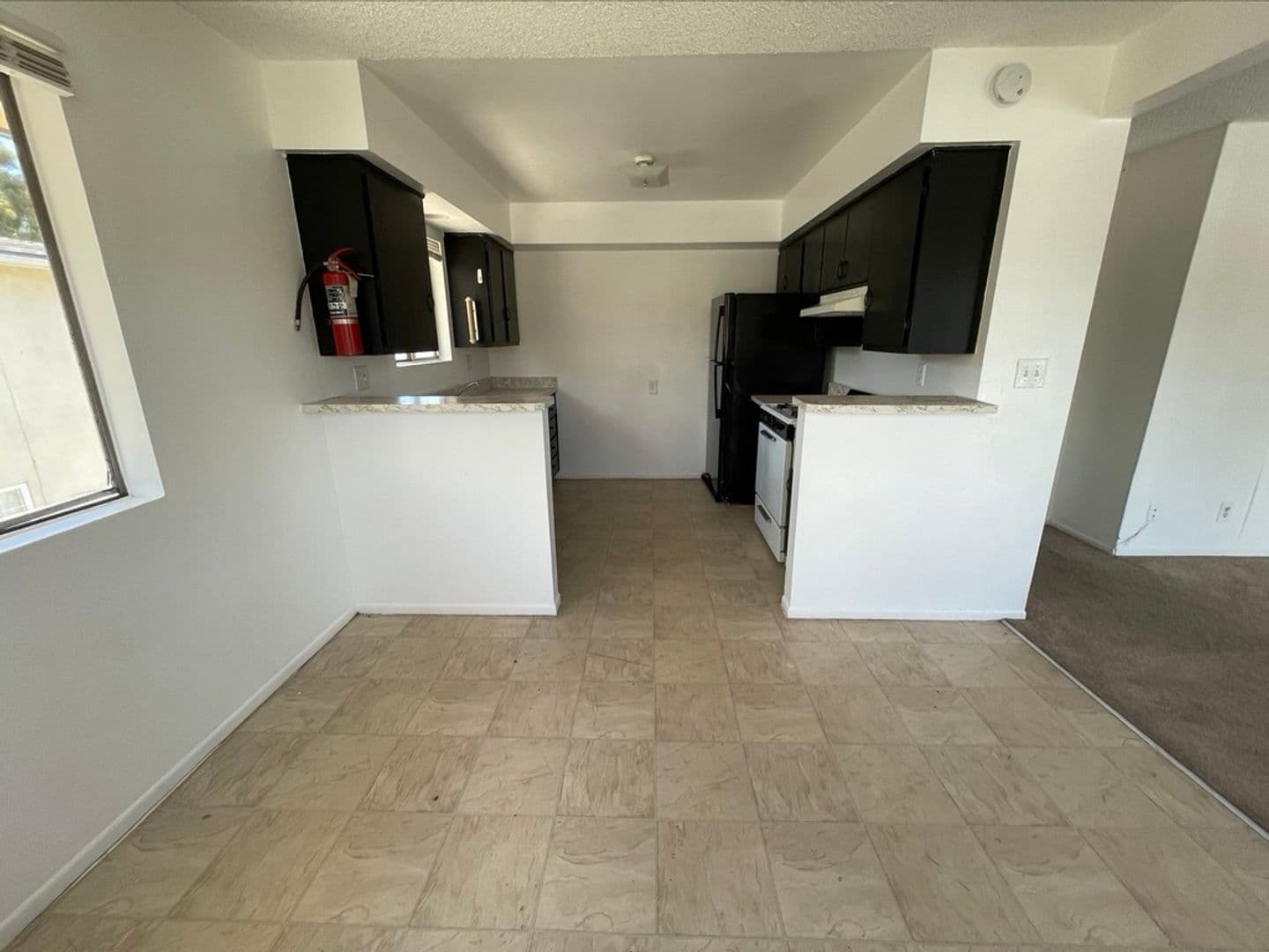 Goleta Apartment: 6695 Trigo