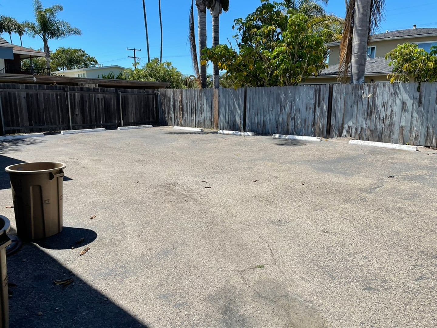 Goleta Apartment: 6764 Del Playa