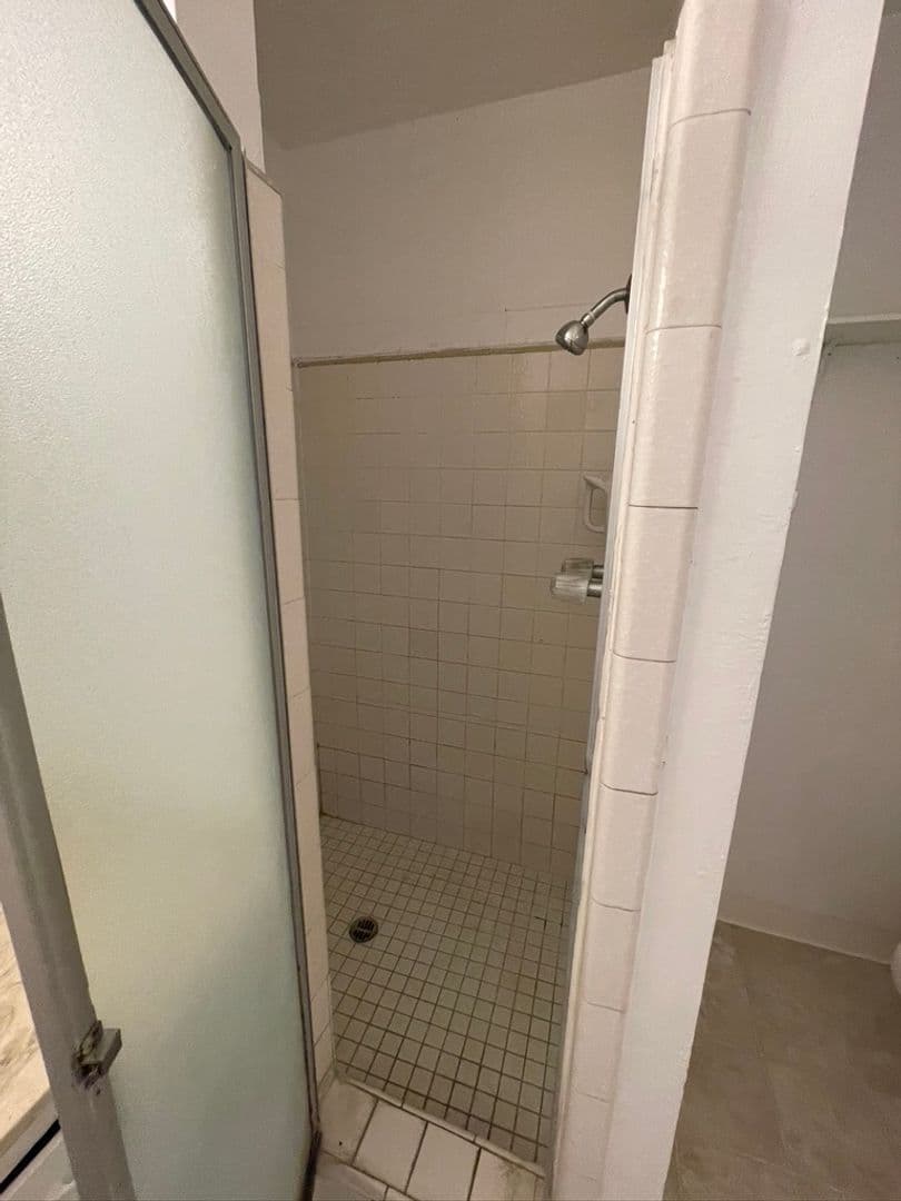 Goleta Apartment: 6695 Trigo