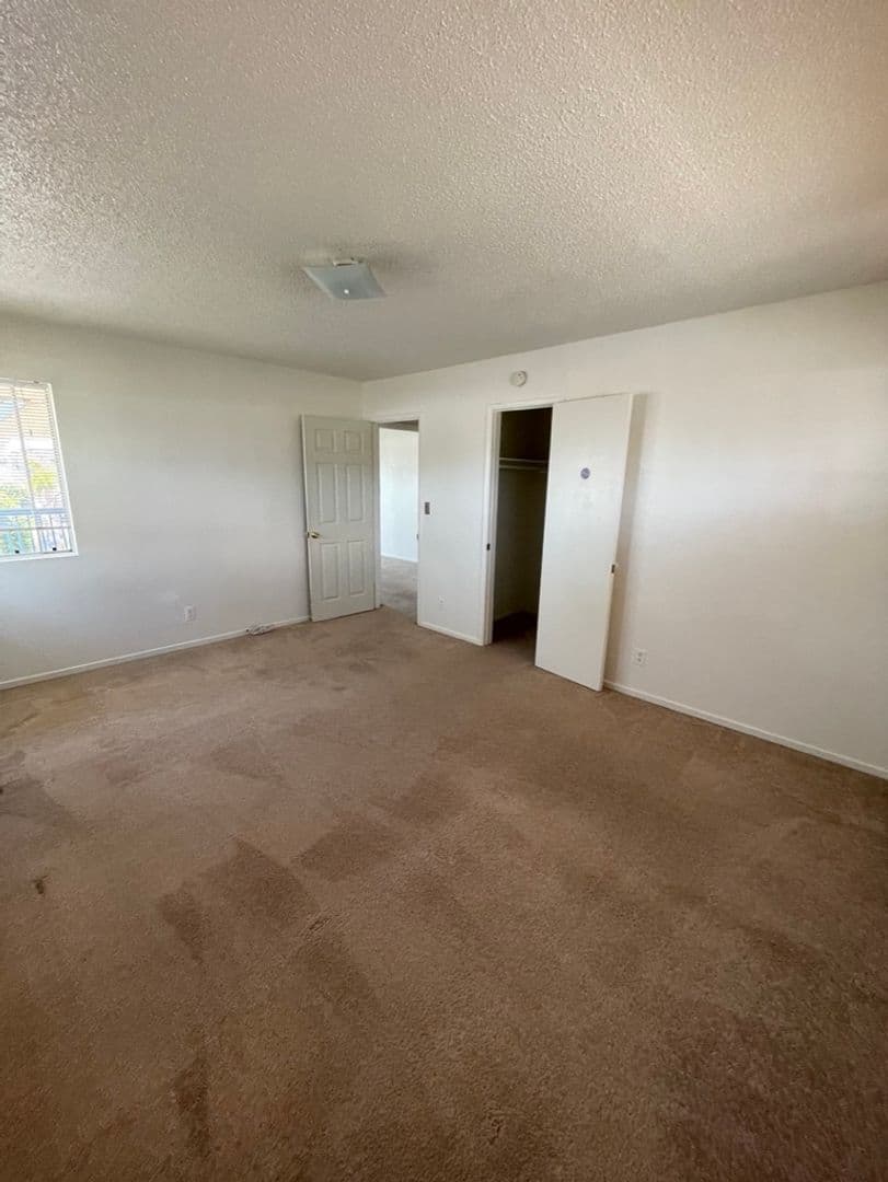 Goleta Apartment: 6764 Del Playa