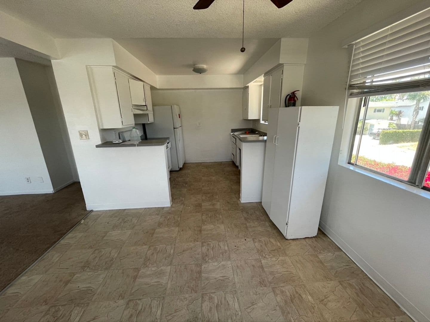 Goleta Apartment: 6695 Trigo