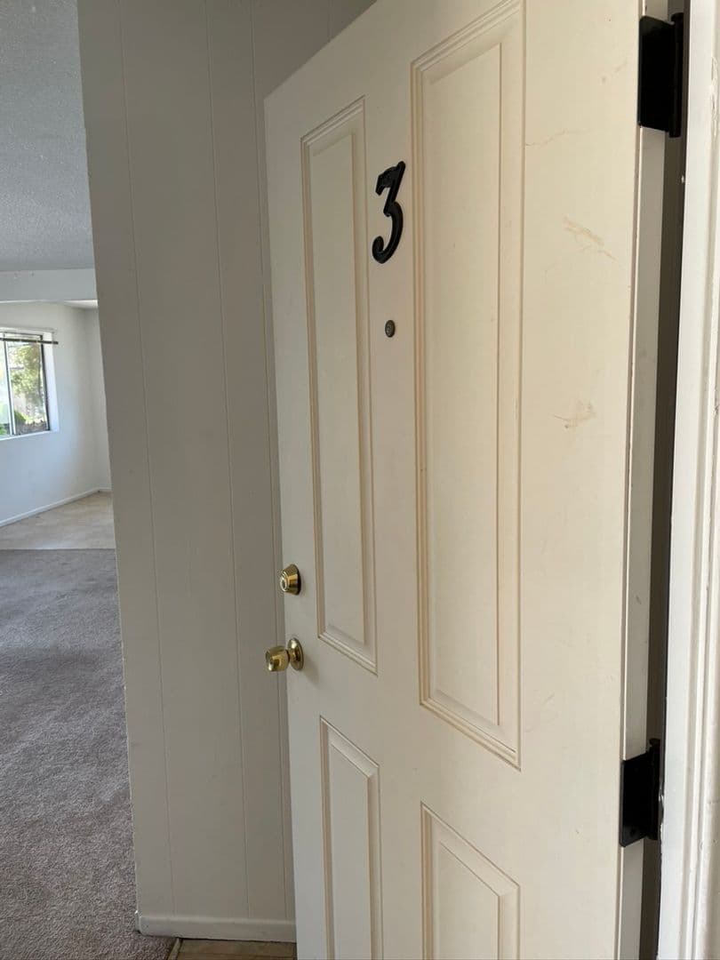 Goleta Apartment: 6695 Trigo